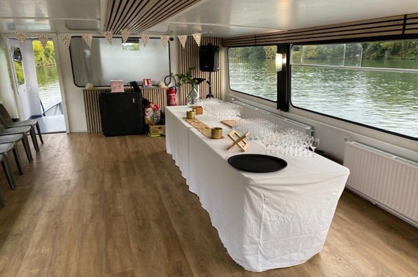 slider 2 Bateau Passagers 150 PAX sur 2 niveaux 